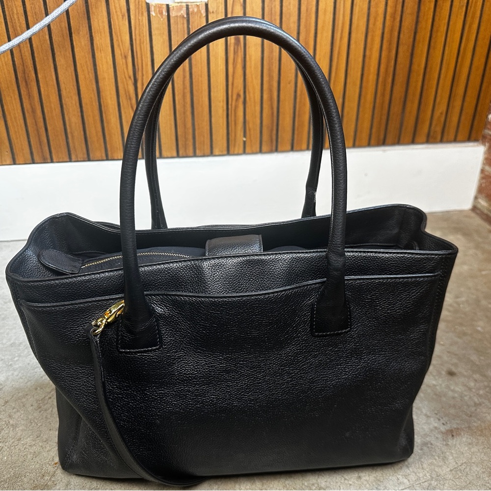 Chanel Black Leather Tote Bag - Picture 2 of 11